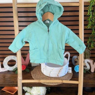 💙 Jolie veste / sweat bébé à capuche 